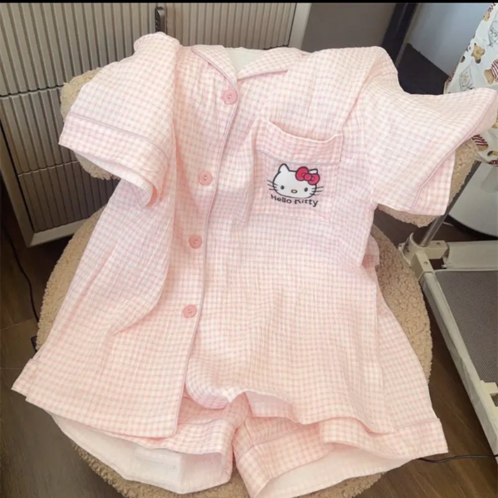 🆕Hello Kitty Miniso Gingham Short PJ's - Picture 3 of 9